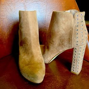 Light brown high heeled boots